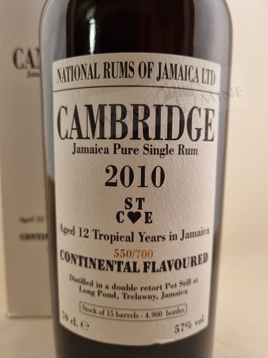 Fles Cambridge 2010 12 Year Old Long Pond Pure Single Rum – 57% vol, 70 cl.