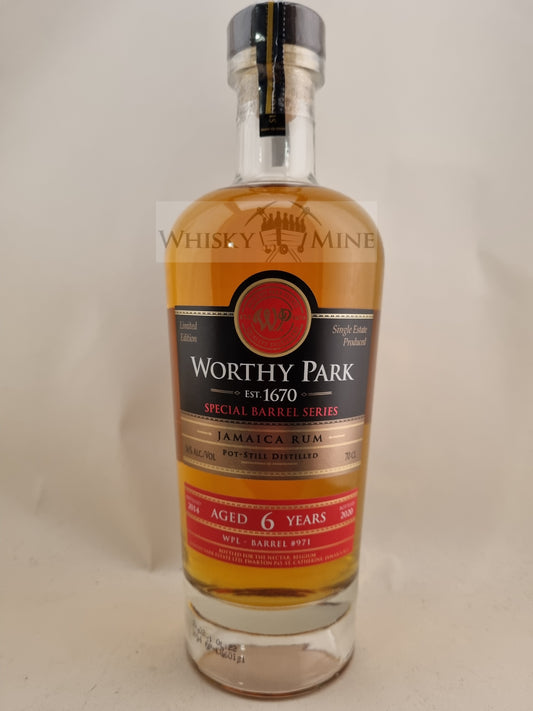 Fles Worthy Park 2014 #971 Jamaica Pot-Still Rum – 56% vol, 70 cl.